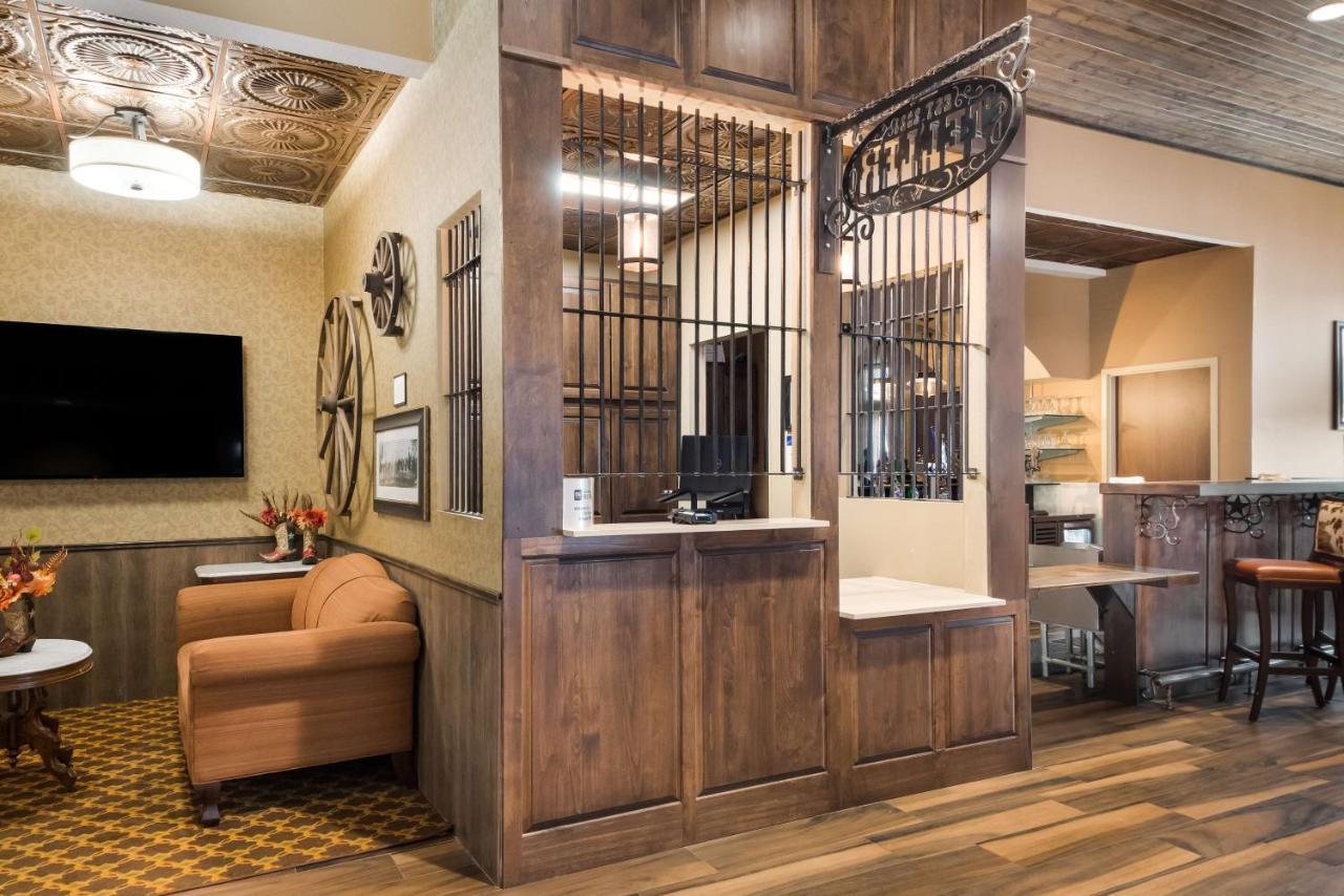 Best Western Bandera Suites & Saloon מראה חיצוני תמונה